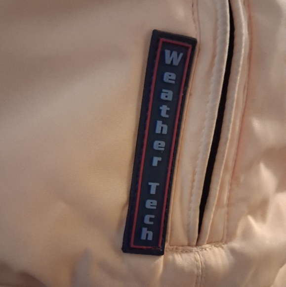 Weather Tech Yellow Puffer Jacket - Picture 2 of 6